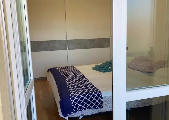 Carolina Zola Predosa